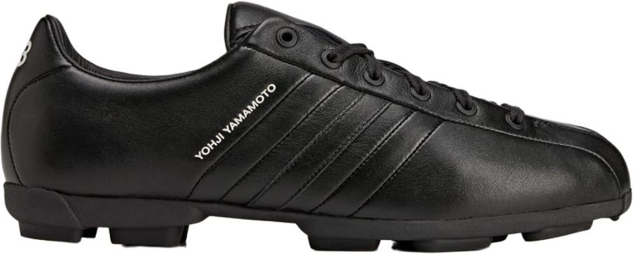 Finn de riktige skolissene for Y-3 Y-3 FIELD hos Senkels