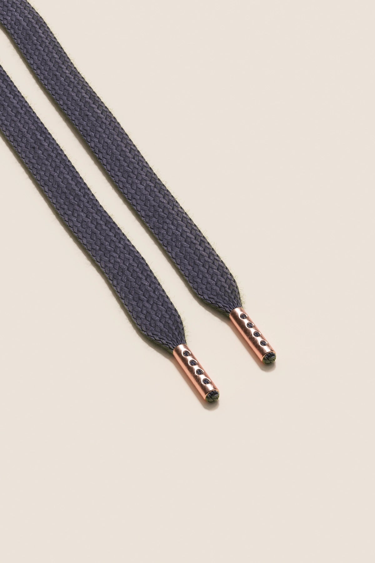 Senkels Night Grey Sneaker Skolisser with Rose Gold Aglets