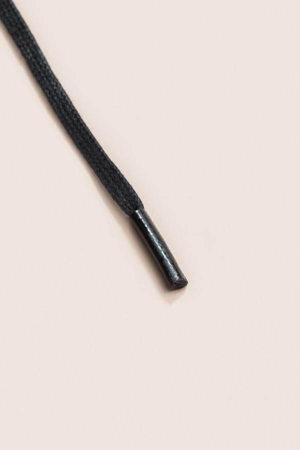 Svart - 3mm Flate voksede skolisser