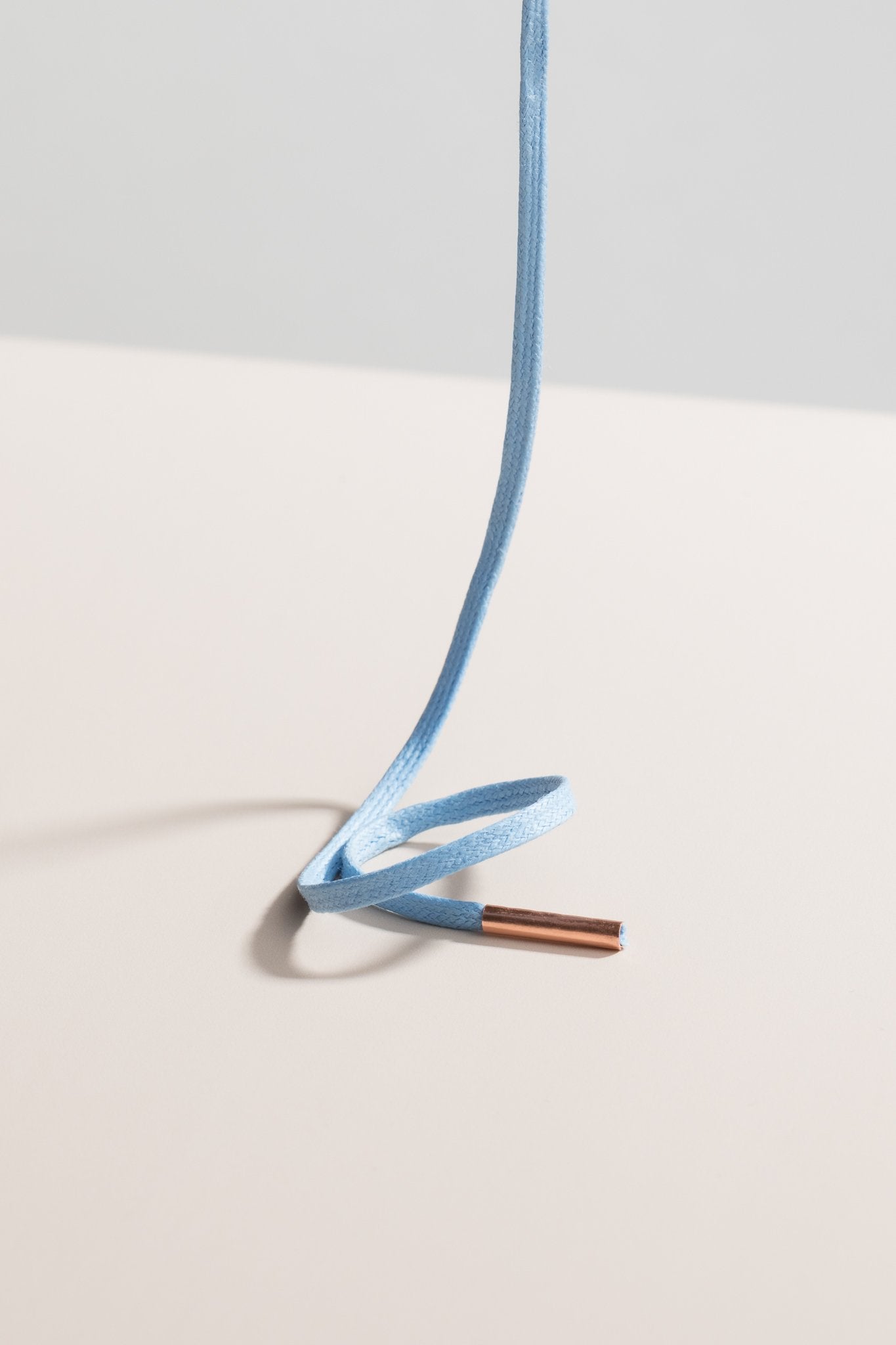 Lyseblå - 3mm Flate voksede skolisser