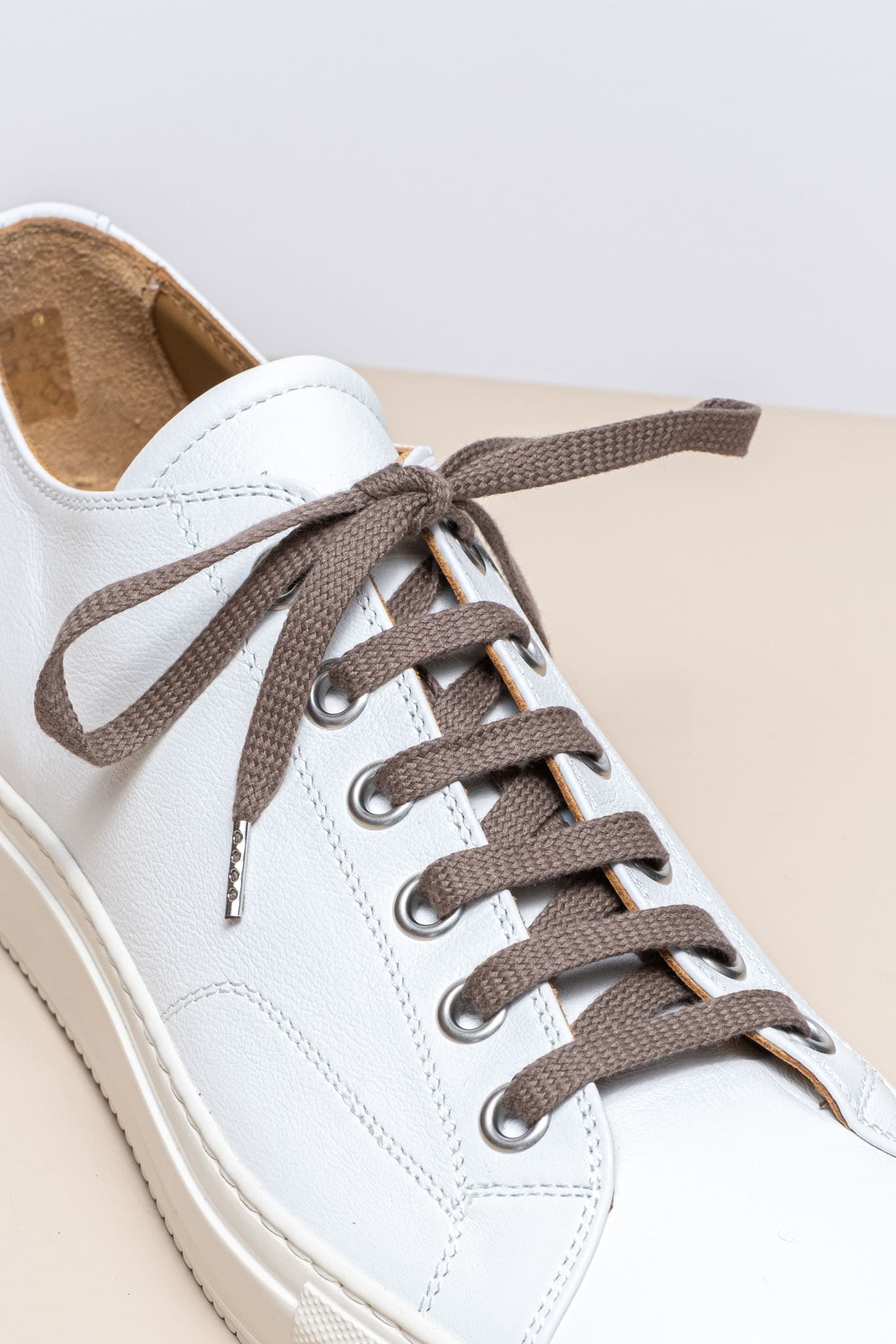 MauvegrÄ Sneaker-lisser
