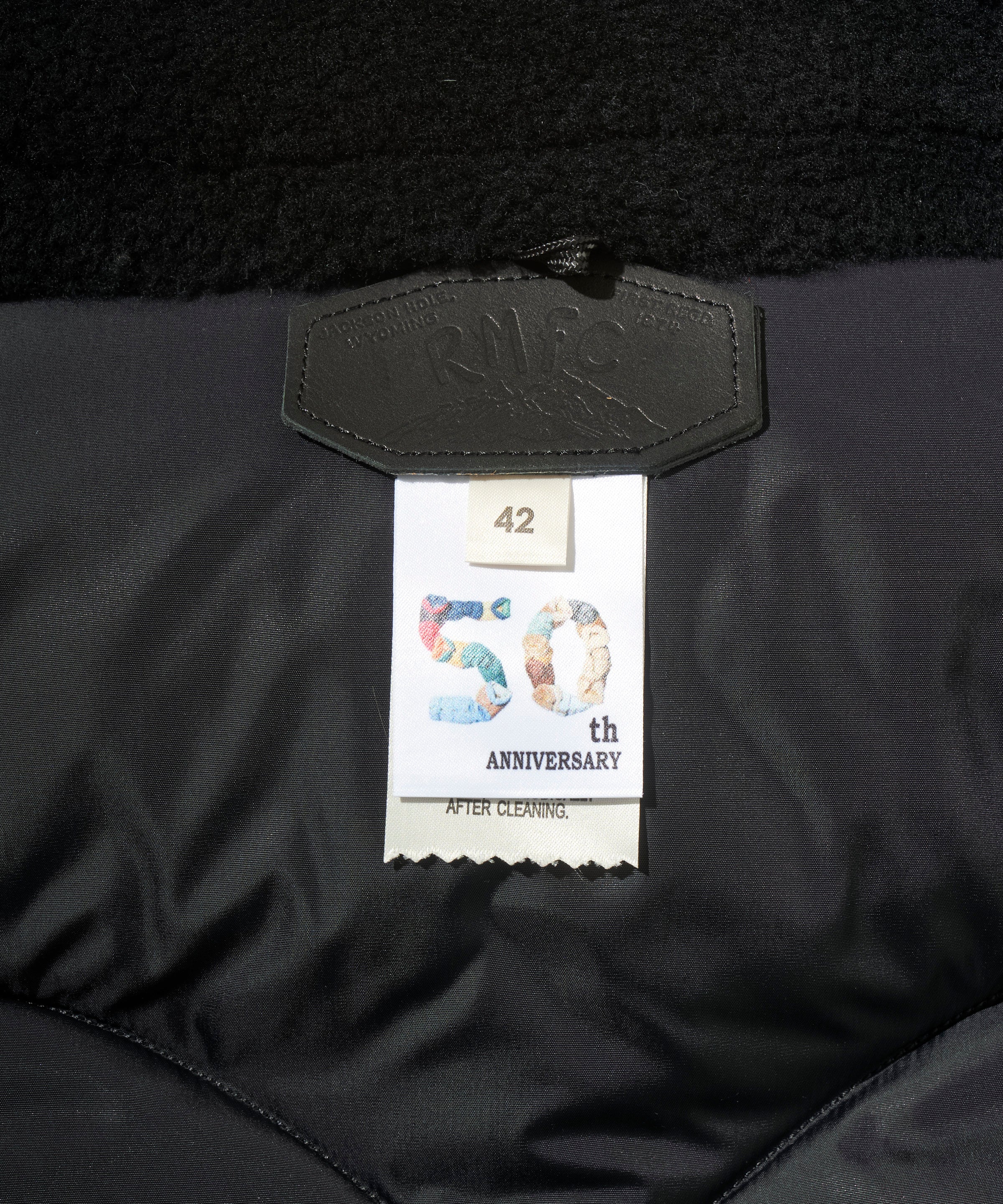 Christy Jakke 2024AW Svart