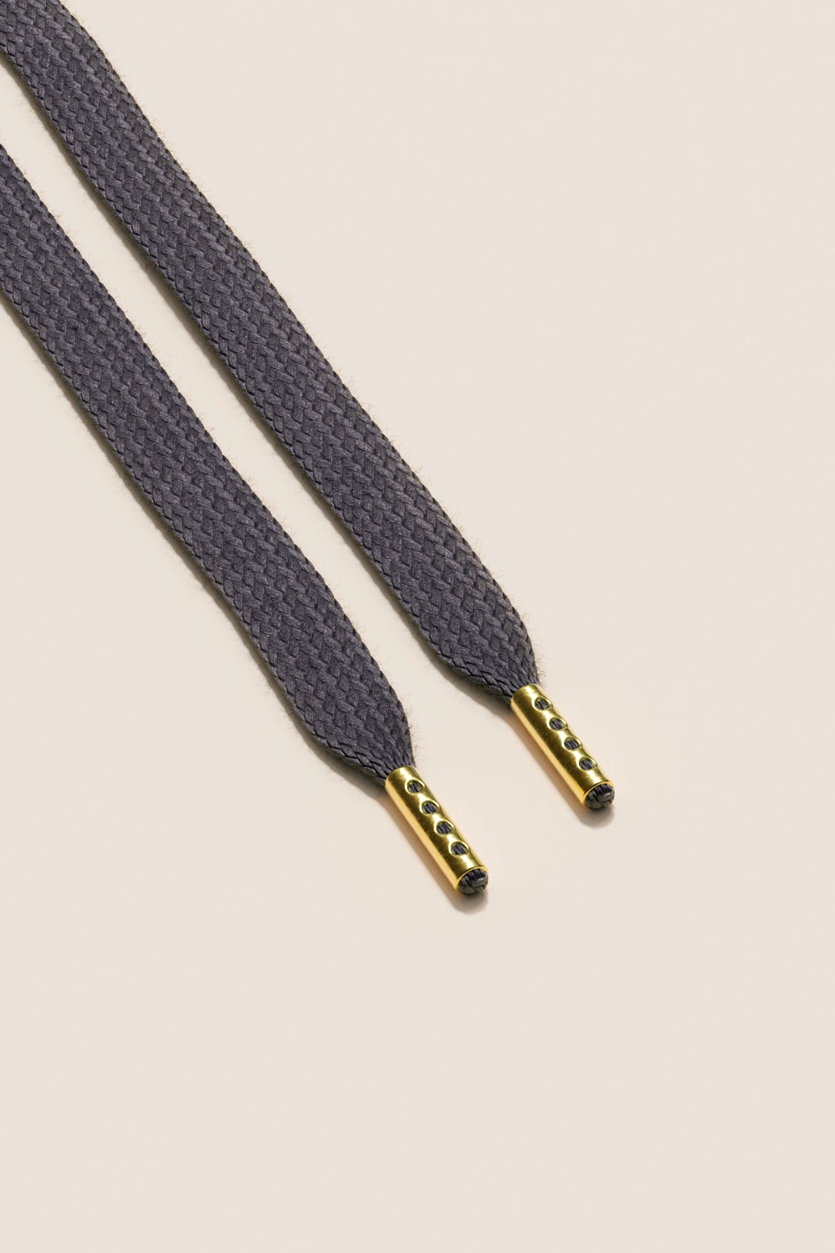 Senkels Charcoal Sneaker Skolisser with Gold Aglets